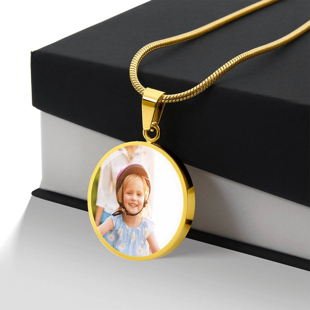 Photo Circle Necklace – Custom Picture Pendant with Optional Back Engraving