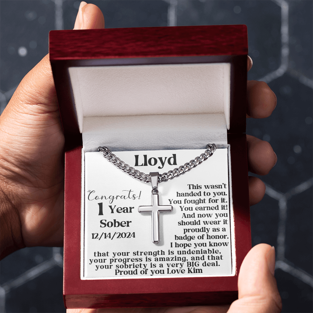 Silver chain necklace with cross pendant in a wooden-style gift box